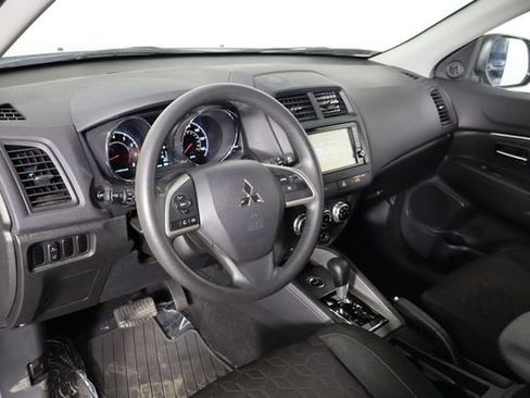 Used 2024 Mitsubishi Outlander Sport ES AWD/4WD image 20