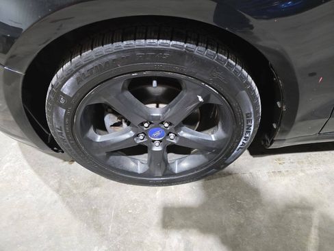 Used 2013 Ford Fusion SE FWD image 22