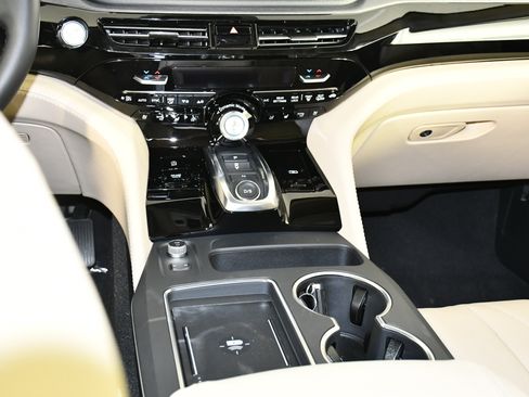 New 2026 Acura MDX SH-AWD w/ Advance Package image 13