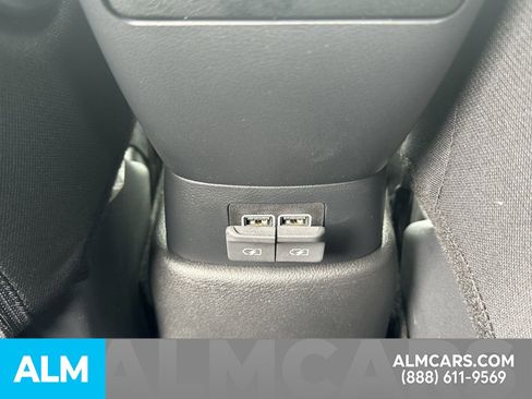 Used 2025 Nissan Kicks Play S image 23