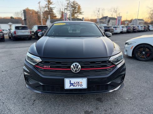 Used 2019 Volkswagen Jetta GLI Autobahn image 9