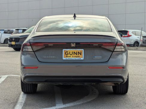 Used 2023 Honda Accord Sport image 5