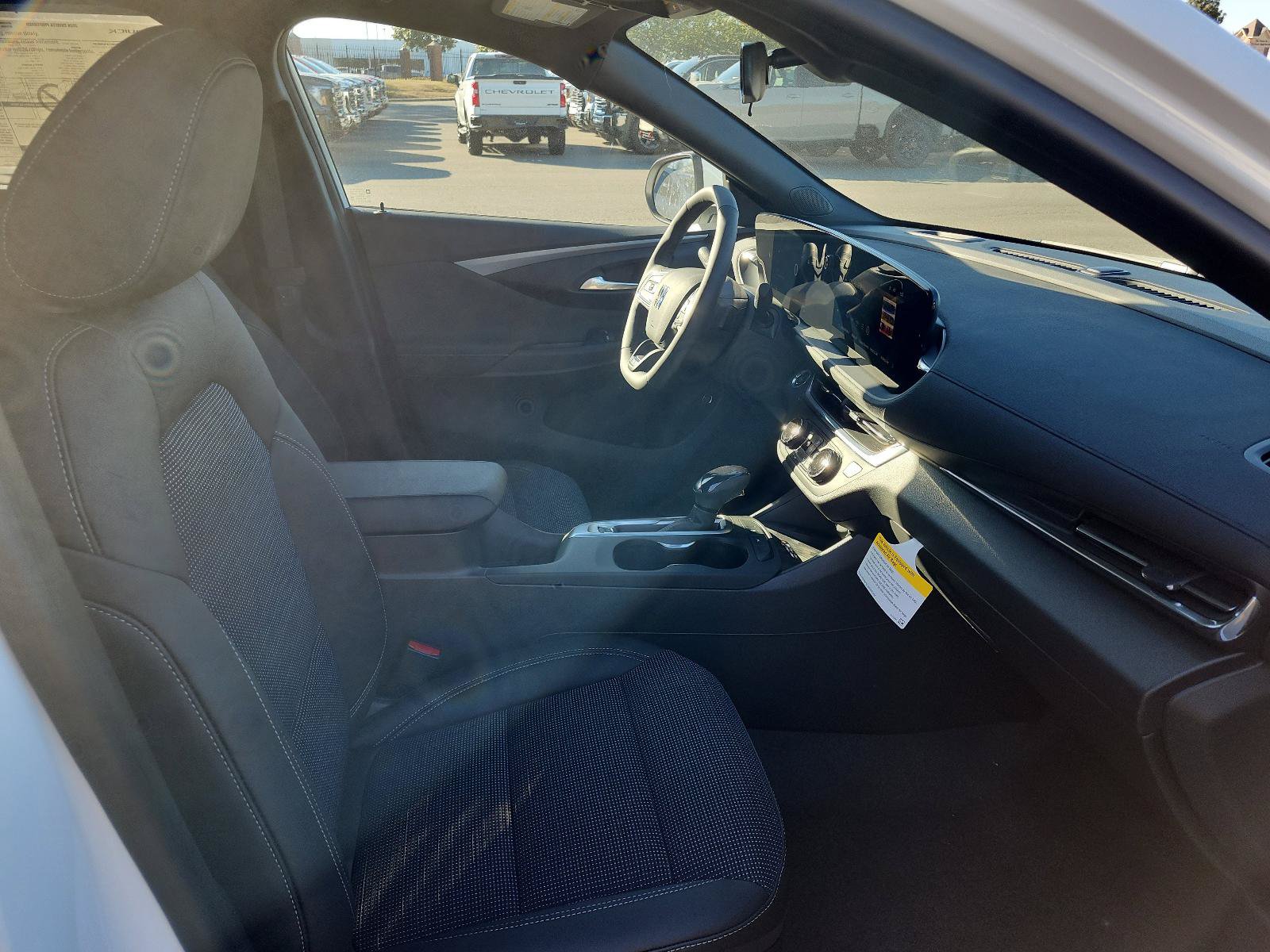New 2026 Buick Envista Preferred w/ Convenience I Package FWD image 6