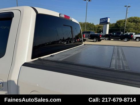 Used 2015 Ford F150 Platinum w/ Equipment Group 701A Luxury image 37