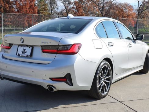 Used 2019 BMW 330i xDrive 330i xDrive w/ Convenience Package image 21
