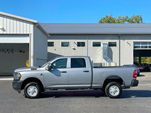 Used 2024 RAM 2500 Tradesman image 10