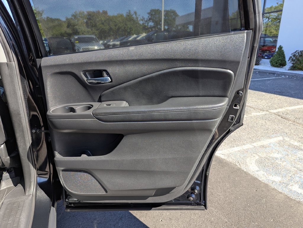Used 2019 Honda Pilot Touring image 35