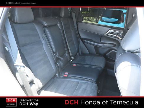 Used 2024 Mitsubishi Outlander SE FWD image 21
