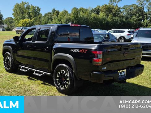 Used 2023 Nissan Frontier PRO-4X w/ Pro Convenience Package image 10