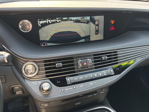 Used 2019 Lexus LS 500 w/ Interior Upgrade Package image 7