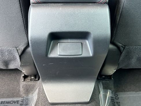 Used 2024 Subaru Impreza 2.0i Sport AWD/4WD image 25