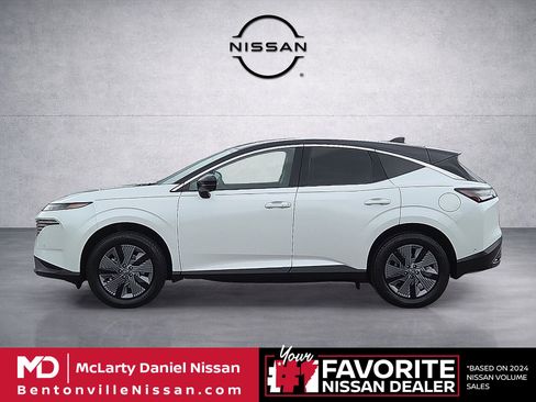 Used 2025 Nissan Murano SL AWD/4WD image 3