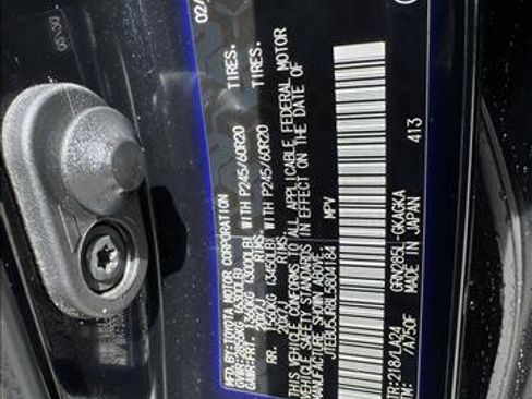 Used 2020 Toyota 4Runner Limited AWD/4WD image 23