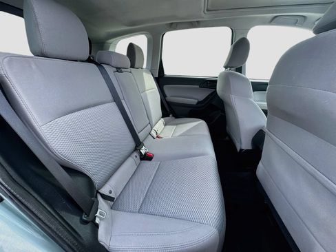 Used 2017 Subaru Forester 2.5i Premium w/ Popular Package #2A AWD/4WD image 25