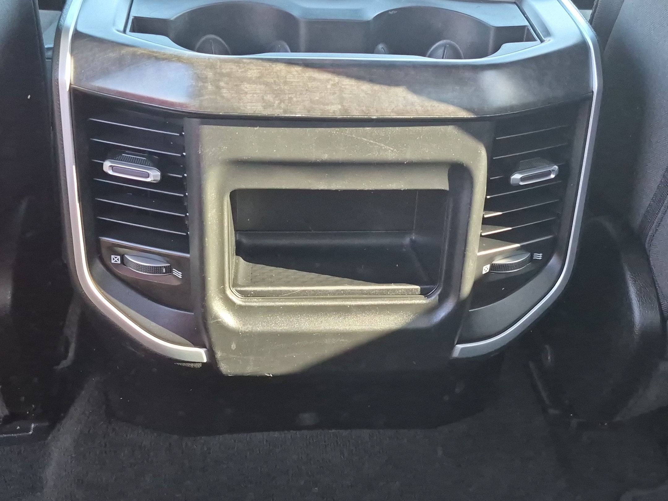 Used 2023 RAM 1500 Big Horn AWD/4WD image 25