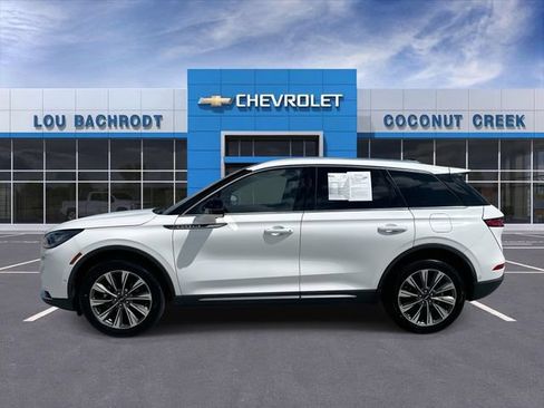 Used 2022 Lincoln Corsair Reserve w/ Equipment Group 201A FWD image 5