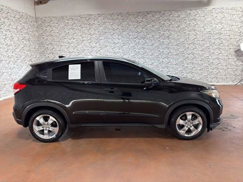 Used 2016 Honda HR-V EX-L image 8