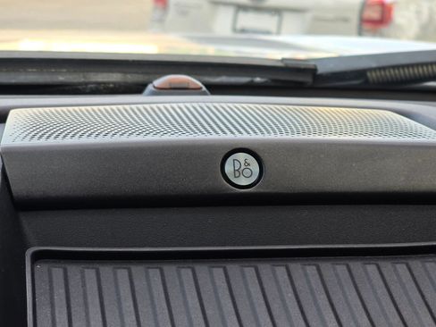 Used 2019 Ford F250 Platinum w/ Platinum Ultimate Package image 30