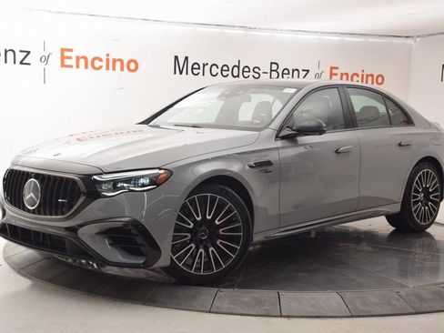 New 2026 Mercedes-Benz E 53 AMG e 4MATIC Sedan image 2