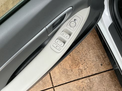 Used 2025 Hyundai Sonata SEL image 15