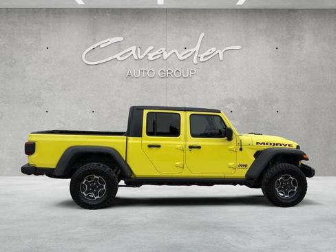 Used 2023 Jeep Gladiator Mojave w/ LED Lighting Group AWD/4WD image 17