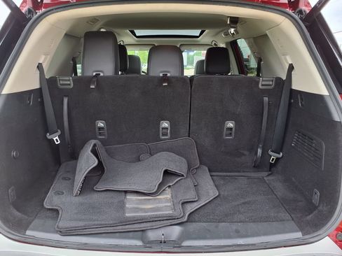 Used 2023 Nissan Pathfinder SL w/ SL Premium Package FWD image 12