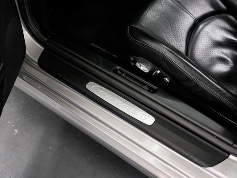 Used 2005 Porsche 911 Carrera S RWD image 23