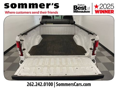 Used 2022 RAM 1500 Big Horn w/ Night Edition AWD/4WD image 27