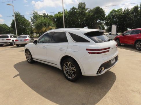 Used 2025 Genesis GV70 2.5T AWD/4WD image 15