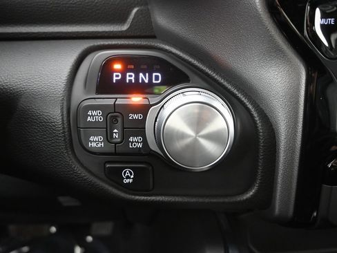 Used 2025 RAM 1500 Laramie w/ Sport Appearance Package image 32