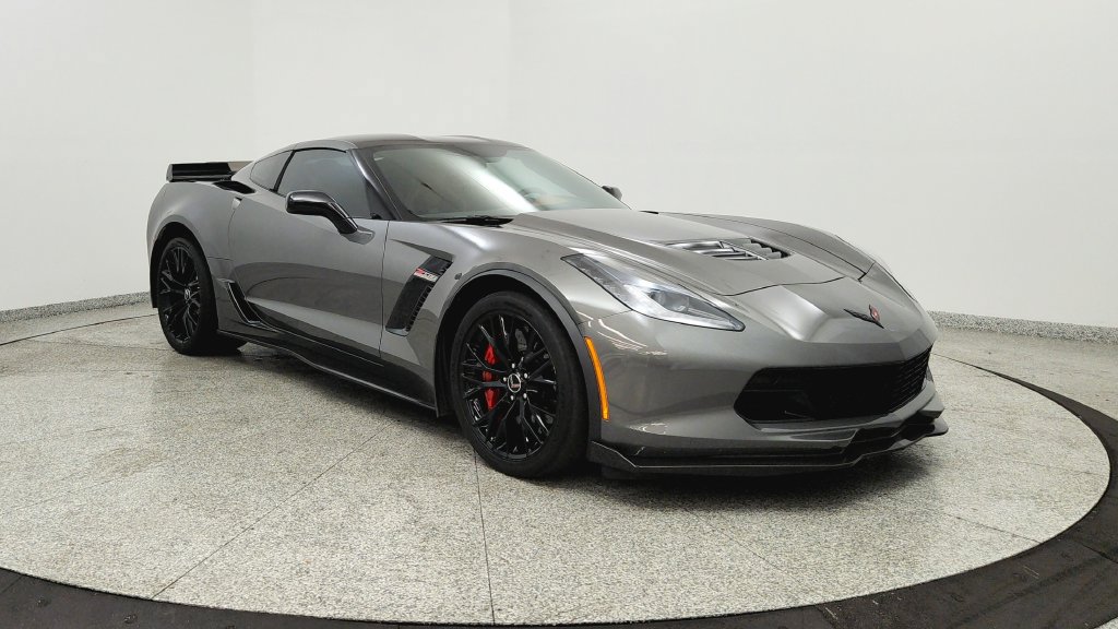 Used 2015 Chevrolet Corvette Z06 w/ 3LZ Preferred Equipment Group RWD image 7