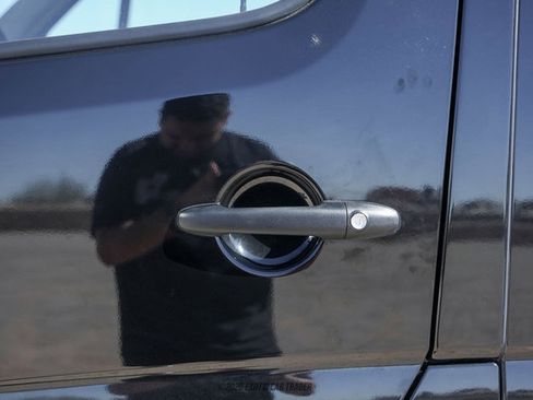 Used 2017 Mercedes-Benz Sprinter 3500 image 93