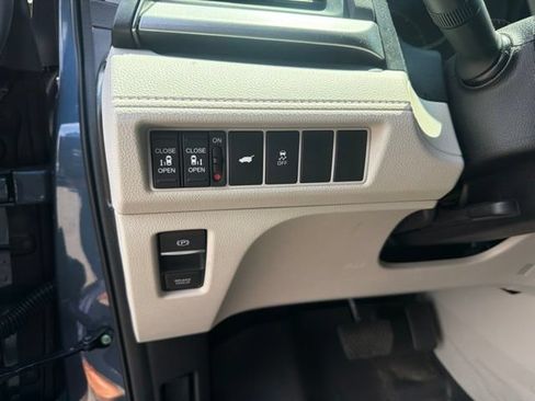 Used 2026 Honda Odyssey EX-L image 20