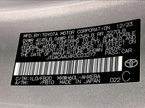 Used 2024 Toyota Prius LE image 33