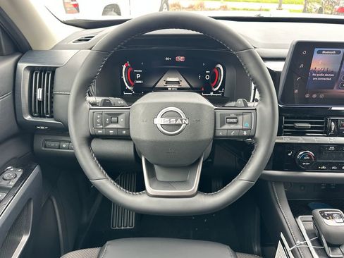 New 2026 Nissan Pathfinder SL AWD/4WD image 19