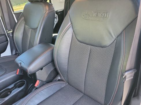 Used 2017 Jeep Wrangler 75th Anniversary image 6