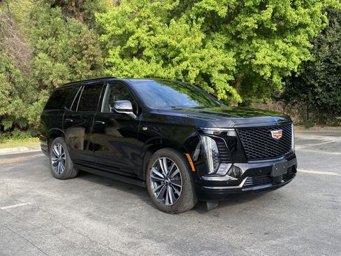 Used 2026 Cadillac Escalade Sport w/ Touring Package image 2