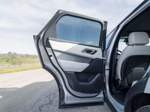 Used 2023 Land Rover Range Rover Velar R-Dynamic S image 48