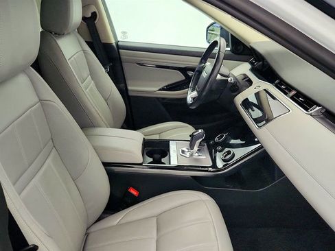 Used 2020 Land Rover Range Rover Evoque SE image 25