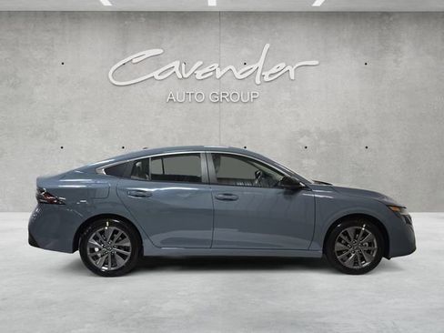 New 2026 Nissan Sentra SL w/ Floor Mat Package FWD image 17
