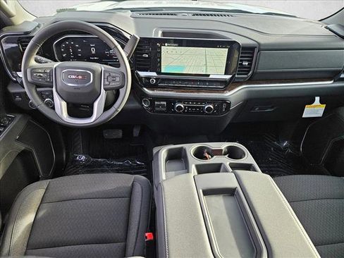 New 2026 GMC Sierra 1500 SLE w/ X31 Off-Road Package image 13