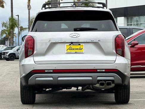 Certified 2025 Hyundai Palisade SEL FWD image 5