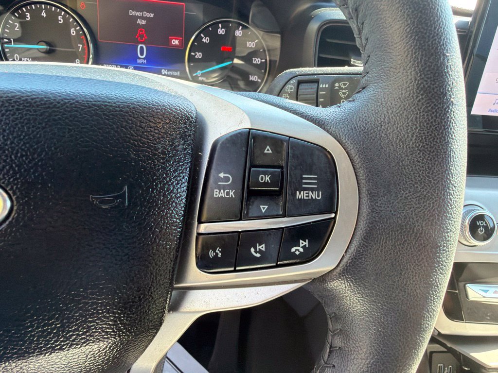 Used 2024 Ford Explorer XLT RWD image 17