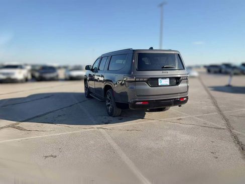 New 2026 Jeep Grand Wagoneer L Limited image 9