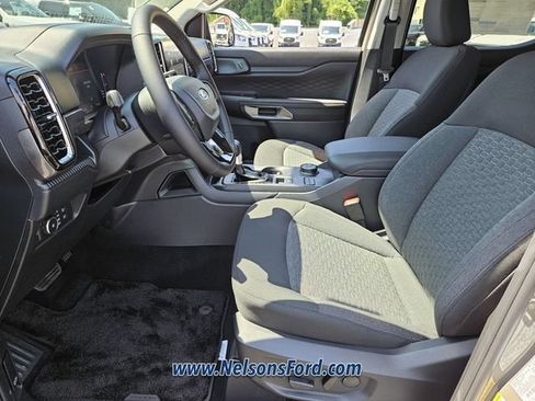New 2025 Ford Ranger XLT w/ Equipment Group 301A High AWD/4WD image 5
