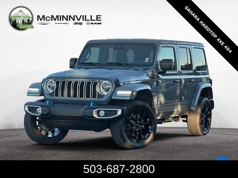 Used 2024 Jeep Wrangler Unlimited Sahara AWD/4WD image 1