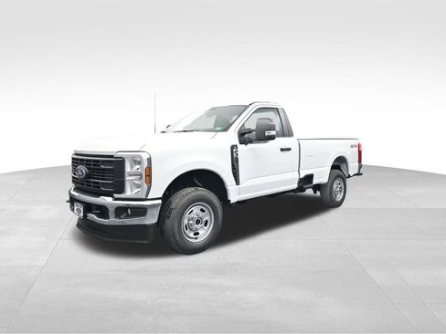 New 2026 Ford F350 XL w/ XL Chrome Package image 4