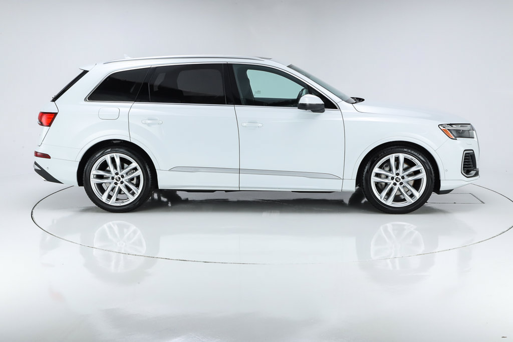 Used 2025 Audi Q7 3.0T Premium Plus w/ Premium Plus Package AWD/4WD image 56
