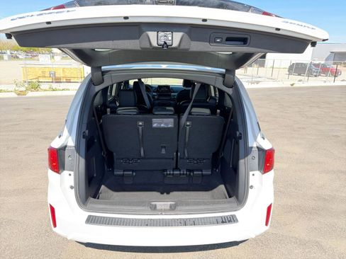 Used 2025 Honda Odyssey Sport-L image 25