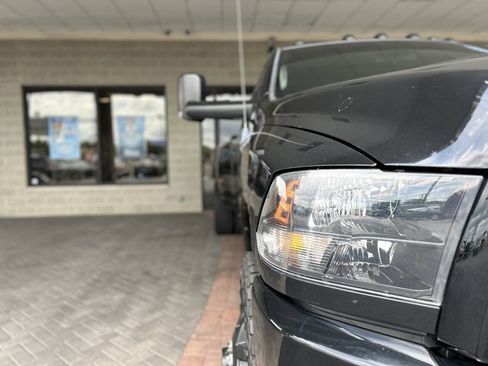 Used 2013 RAM 3500 Tradesman w/ Chrome Appearance Group AWD/4WD image 25